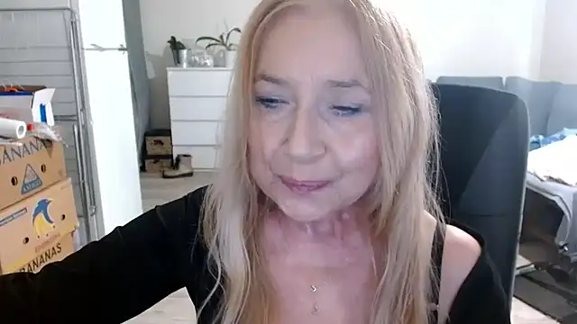 sofia xkiss online show from 01-16-25, 11:15