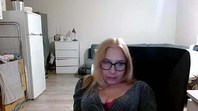 sofia xkiss online show from 03-02-25, 05:58