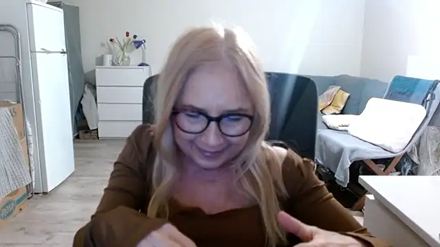 sofia xkiss online show from 03-13-25, 02:44