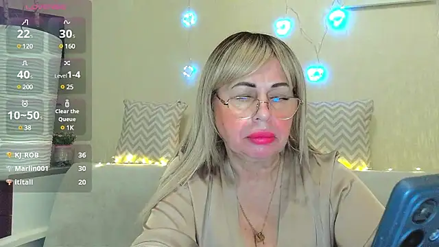 SusieNoreen online show from 01-21-25, 12:04