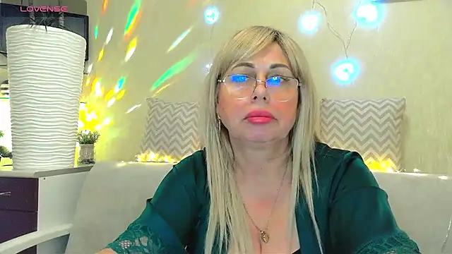 SusieNoreen online show from 01-25-25, 10:51
