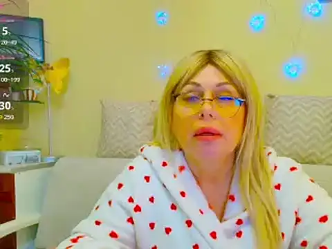 SusieNoreen online show from 02-19-25, 10:23