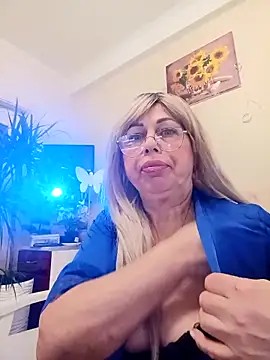 SusieNoreen online show from 03-20-25, 01:35