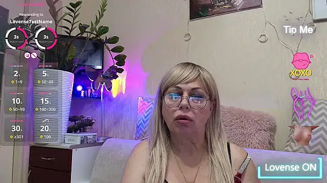 SusieNoreen online show from 09-14-25, 11:48