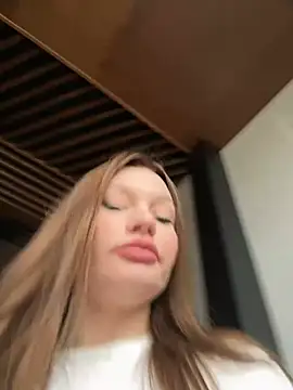 Snapshot of justmila chatting on 12-10-24, 11:11 justmila online show from 12-10-24, 11:11