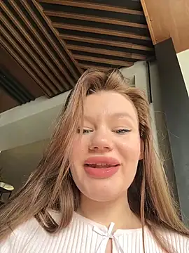 Snapshot of justmila chatting on 12-16-24, 10:40 justmila online show from 12-16-24, 10:40