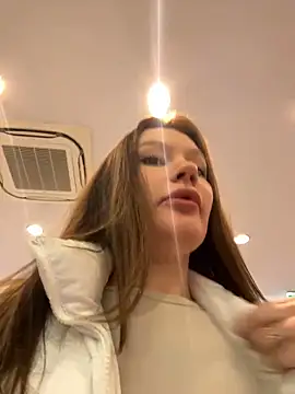 Snapshot of justmila chatting on 12-22-24, 02:38 justmila online show from 12-22-24, 02:38