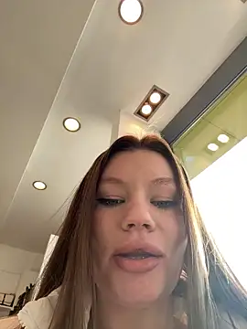 Snapshot of justmila chatting on 12-29-24, 01:17 justmila online show from 12-29-24, 01:17