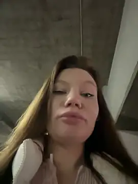 Snapshot of justmila chatting on 01-13-25, 02:42 justmila online show from 01-13-25, 02:42