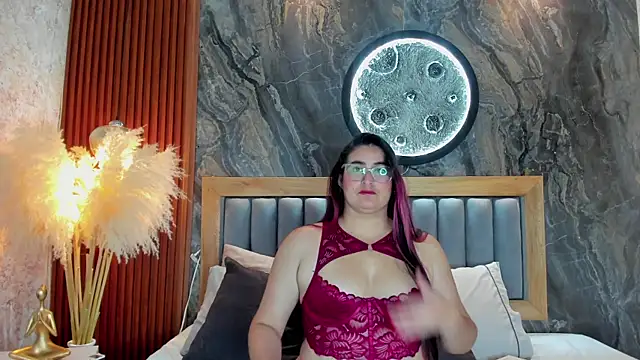 BellaPeers  online show from 11-08-25, 12:27