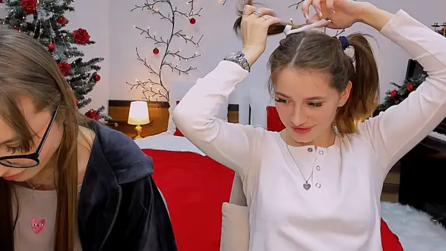 Snapshot of queenofjoyy chatting on 12-20-24, 04:14 queenofjoyy online show from 12-20-24, 04:14