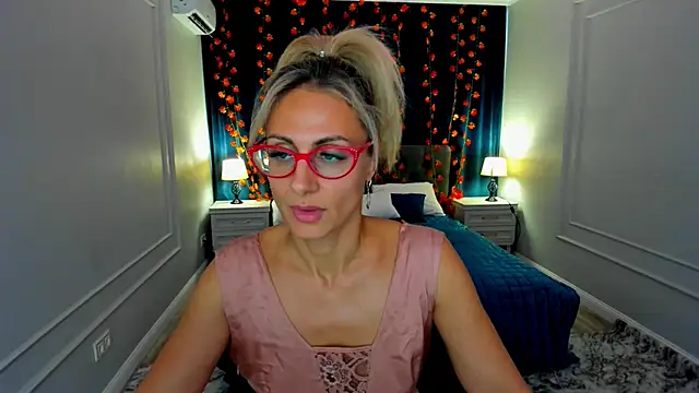 MuseOfStage online show from 11-14-25, 11:09