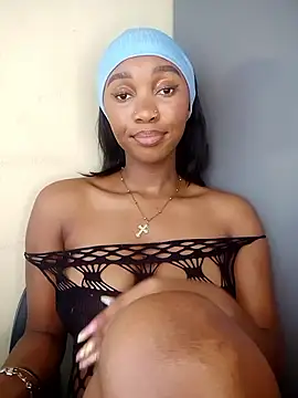 Shria107 online show from 10-30-25, 11:22