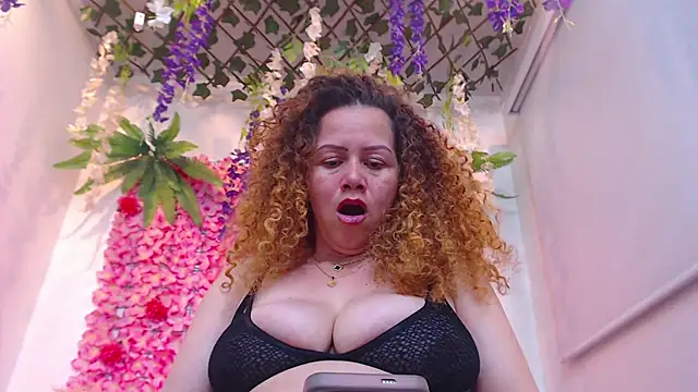 BLONDE SEXYHOT online show from 02-13-26, 10:28