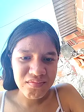 Snapshot of Little_Pau_Dirty chatting on 10-21-25, 01:34 Little Pau Dirty online show from 10-21-25, 01:34