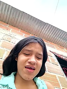 Snapshot of Little_Pau_Dirty chatting on 11-12-25, 01:44 Little Pau Dirty online show from 11-12-25, 01:44