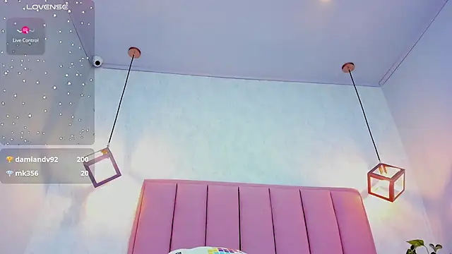 Snapshot of MAILYLOVE1 chatting on 02-11-25, 04:02 MAILYLOVE1 online show from 02-11-25, 04:02