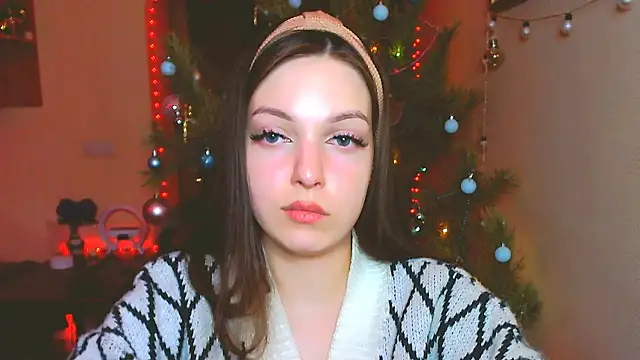 Snapshot of miss_merciless_ chatting on 01-12-25, 08:36 miss merciless online show from 01-12-25, 08:36