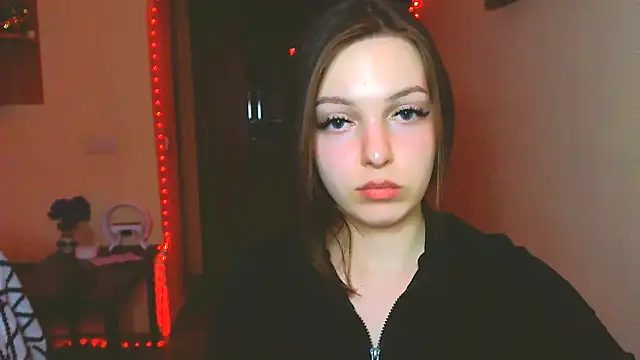 Snapshot of miss_merciless_ chatting on 03-13-25, 06:12 miss merciless online show from 03-13-25, 06:12