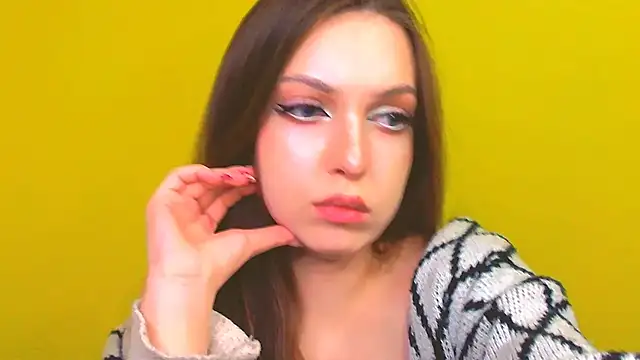 Snapshot of miss_merciless_ chatting on 11-22-25, 05:23 miss merciless online show from 11-22-25, 05:23