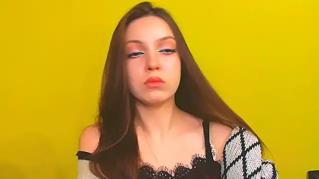 Snapshot of miss_merciless_ chatting on 11-23-25, 02:06 miss merciless online show from 11-23-25, 02:06