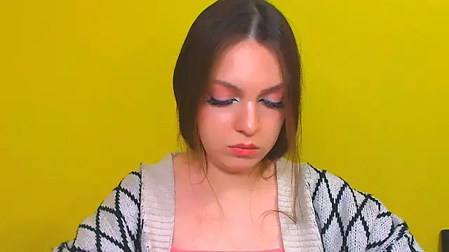 Snapshot of miss_merciless_ chatting on 11-25-25, 02:39 miss merciless online show from 11-25-25, 02:39