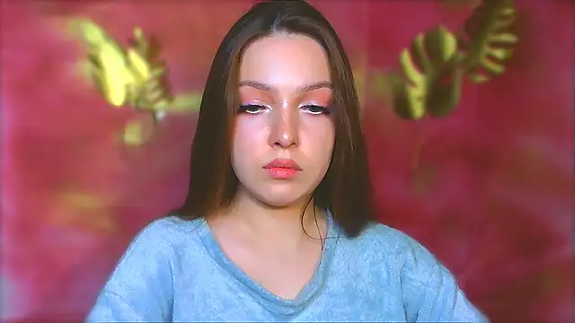 Snapshot of miss_merciless_ chatting on 12-17-25, 05:19 miss merciless online show from 12-17-25, 05:19