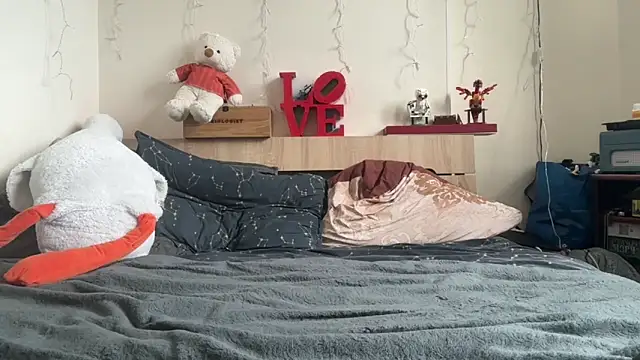 LinelikeOverseer online show from 03-08-26, 11:14