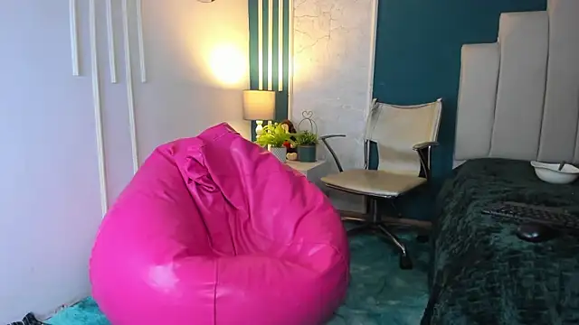 Austin Cardieff online show from 02-06-25, 11:15