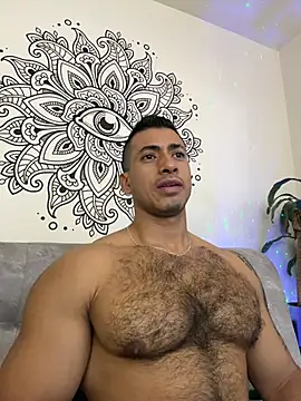 Snapshot of aaroncolombia chatting on 11-07-25, 12:05 aaroncolombia online show from 11-07-25, 12:05