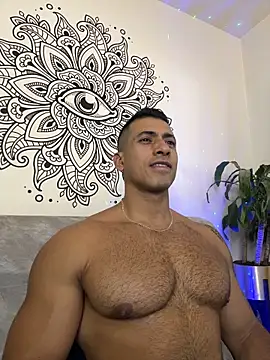 Snapshot of aaroncolombia chatting on 11-21-25, 02:10 aaroncolombia online show from 11-21-25, 02:10