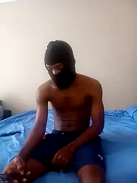 Snapshot of kinglorad chatting on 10-16-25, 01:12 kinglorad online show from 10-16-25, 01:12