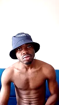 Snapshot of kinglorad chatting on 10-21-25, 01:34 kinglorad online show from 10-21-25, 01:34