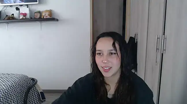 Snapshot of Skarlet_Adams28 chatting on 12-03-24, 06:38 Skarlet Adams28 online show from 12-03-24, 06:38