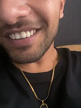 Snapshot of hard_macoor12 chatting on 03-11-25, 03:56 hard macoor12 online show from 03-11-25, 03:56