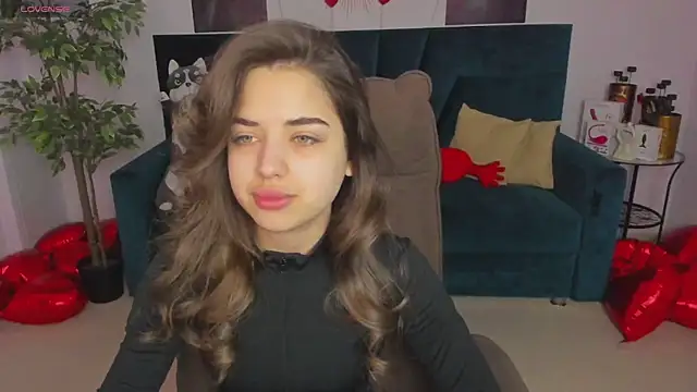 CharleneWoods online show from 02-11-25, 04:33