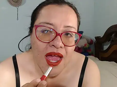 esmeralda-delmar online show from 09-27-25, 10:59