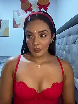 Melanyprada online show from 12-21-25, 05:25