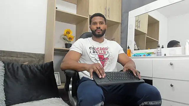 karsonmorris online show from 10-20-25, 05:24