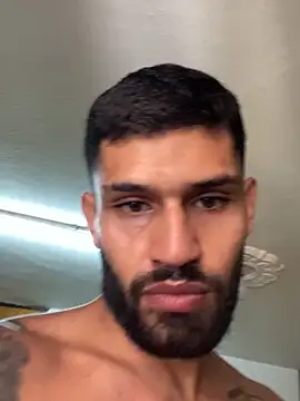 Snapshot of christianpaisa chatting on 10-17-25, 04:31 christianpaisa online show from 10-17-25, 04:31