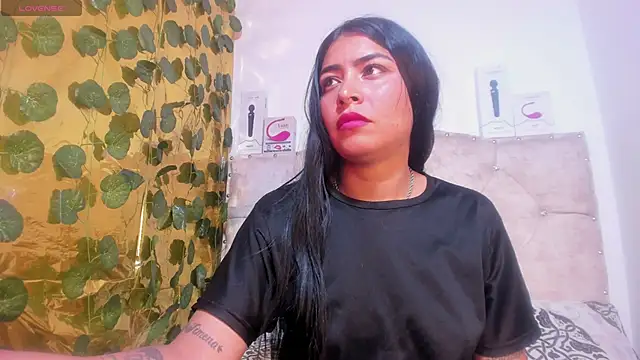 Snapshot of cristalconnorr chatting on 11-08-25, 05:01 cristalconnorr online show from 11-08-25, 05:01