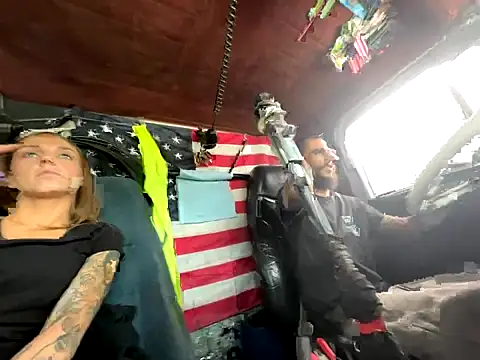 XMeF10 online show from 09-09-25, 03:22