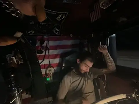 XMeF10 online show from 01-11-26, 02:27