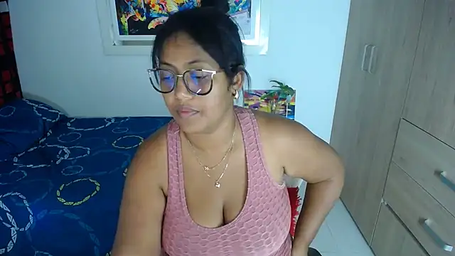 Snapshot of miajoseph_ chatting on 01-28-25, 04:29 miajoseph online show from 01-28-25, 04:29