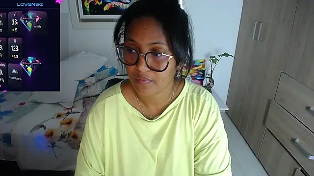 Snapshot of miajoseph_ chatting on 02-04-25, 08:02 miajoseph online show from 02-04-25, 08:02