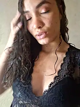 HelenHoltz online show from 10-20-25, 03:56