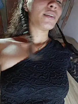 HelenHoltz online show from 12-20-25, 03:02