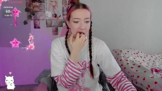 SweetieMollyy online show from 03-18-25, 08:14