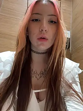 SweetieMollyy online show from 03-19-25, 02:13