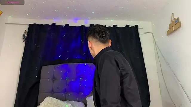 Snapshot of liam_l1 chatting on 02-03-25, 12:03 liam l1 online show from 02-03-25, 12:03